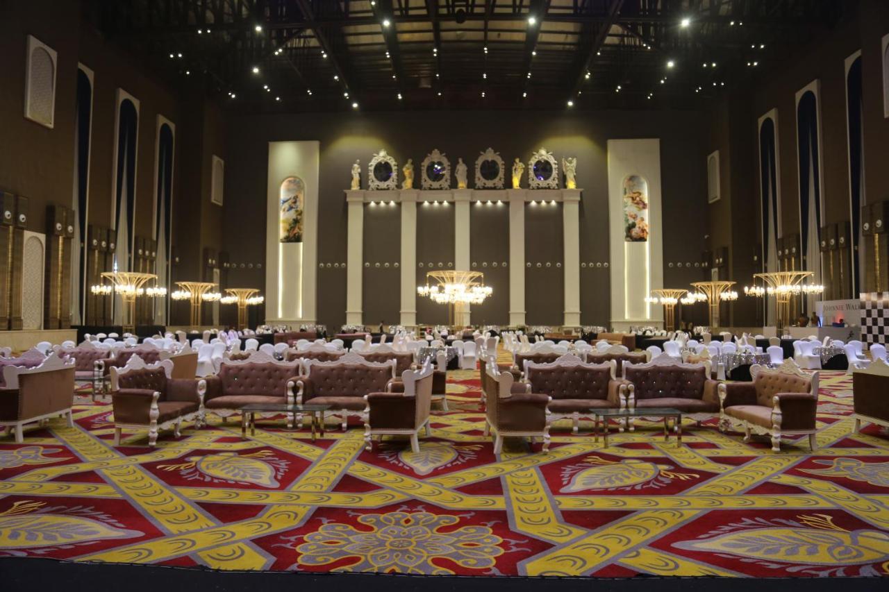 Hukam'S Lalit Mahal - Hotel Convention Club Rāipur Kültér fotó
